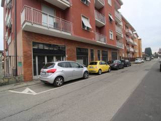 Esterna
