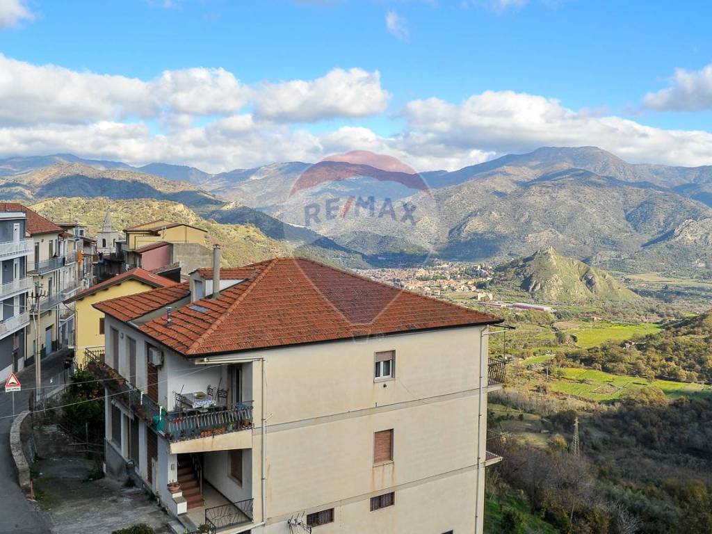 Vista panoramica dal terrazzino cucina