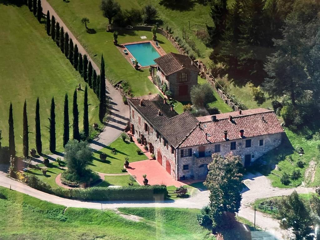 luxury property rustico vendita lucca piscina coll