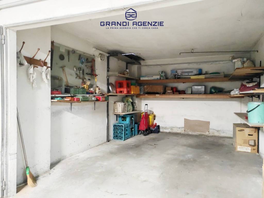 garage