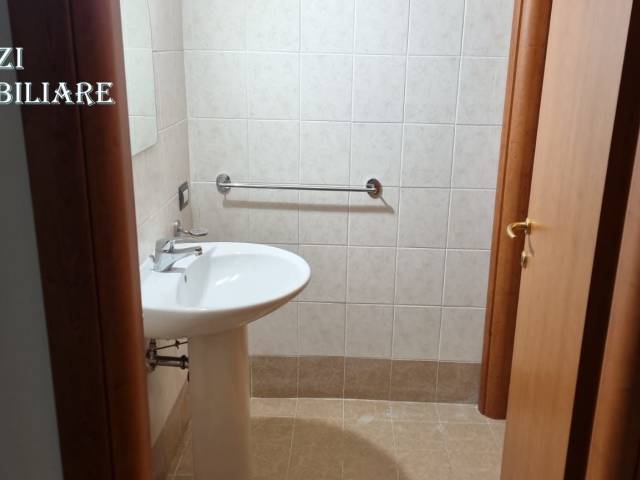 bagno di servizio sala hobby