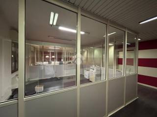 INTERNO