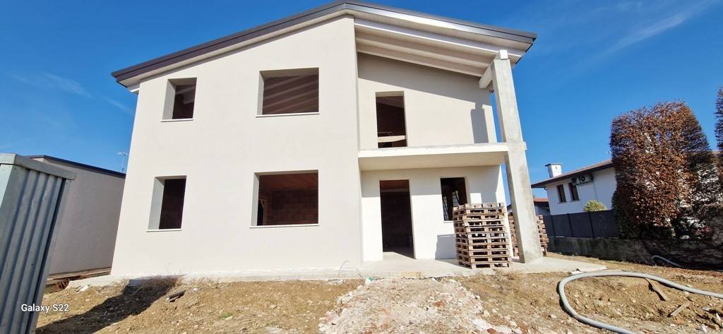 Villa in vendita a Tezze sul Brenta