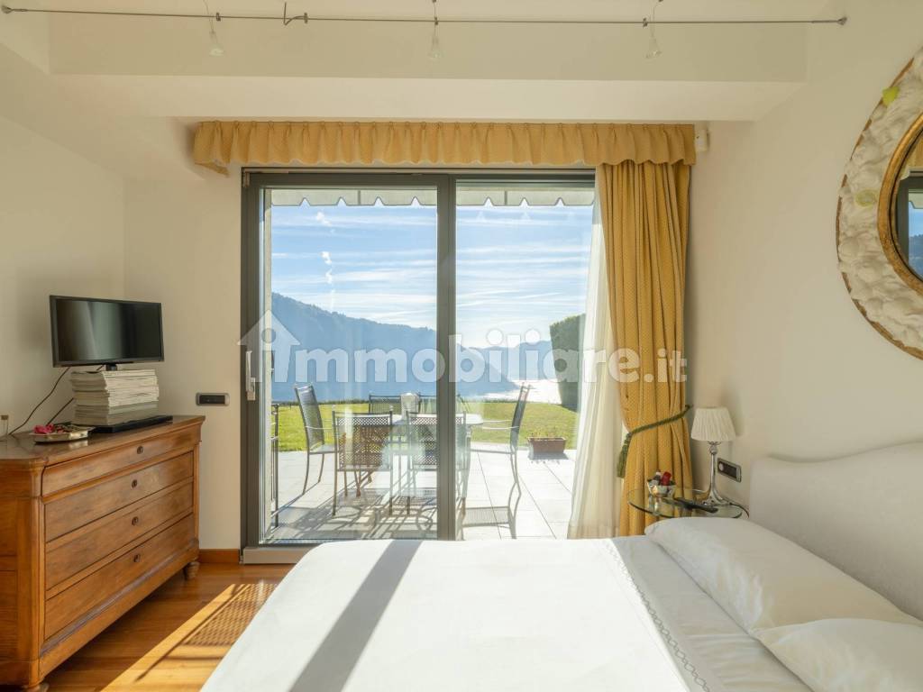 Villa con vista lago e giardino a Cernobbio