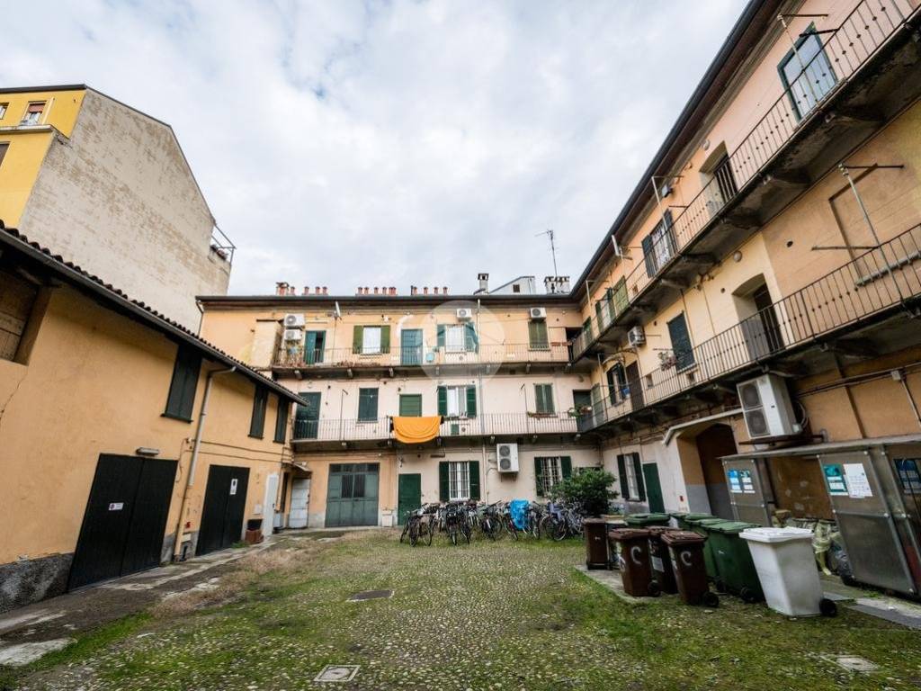 CORTILE INTERNO