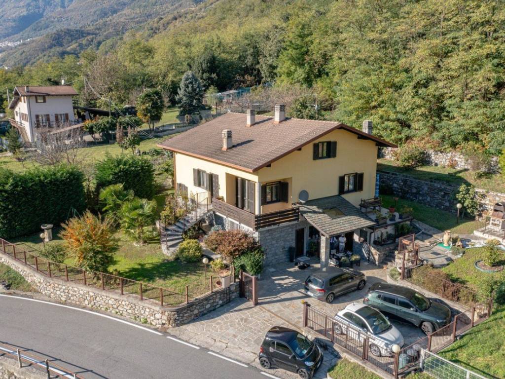 1280-785244-villa-berbenno-di-valtellina-81323.jpg