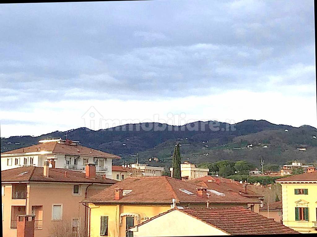 vista panoramica sulle colline