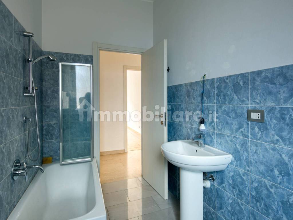 BAGNO 1