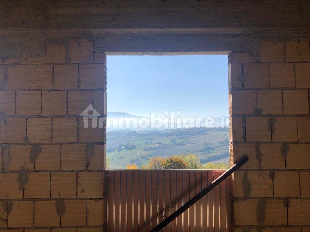 06 CASTIGNANO - BIFAMILIARE  AL GREZZO CON VISTA P