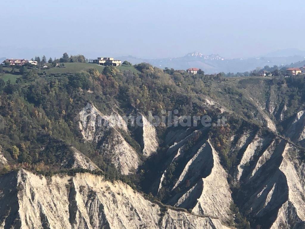 04 CASTIGNANO - BIFAMILIARE  AL GREZZO CON VISTA P