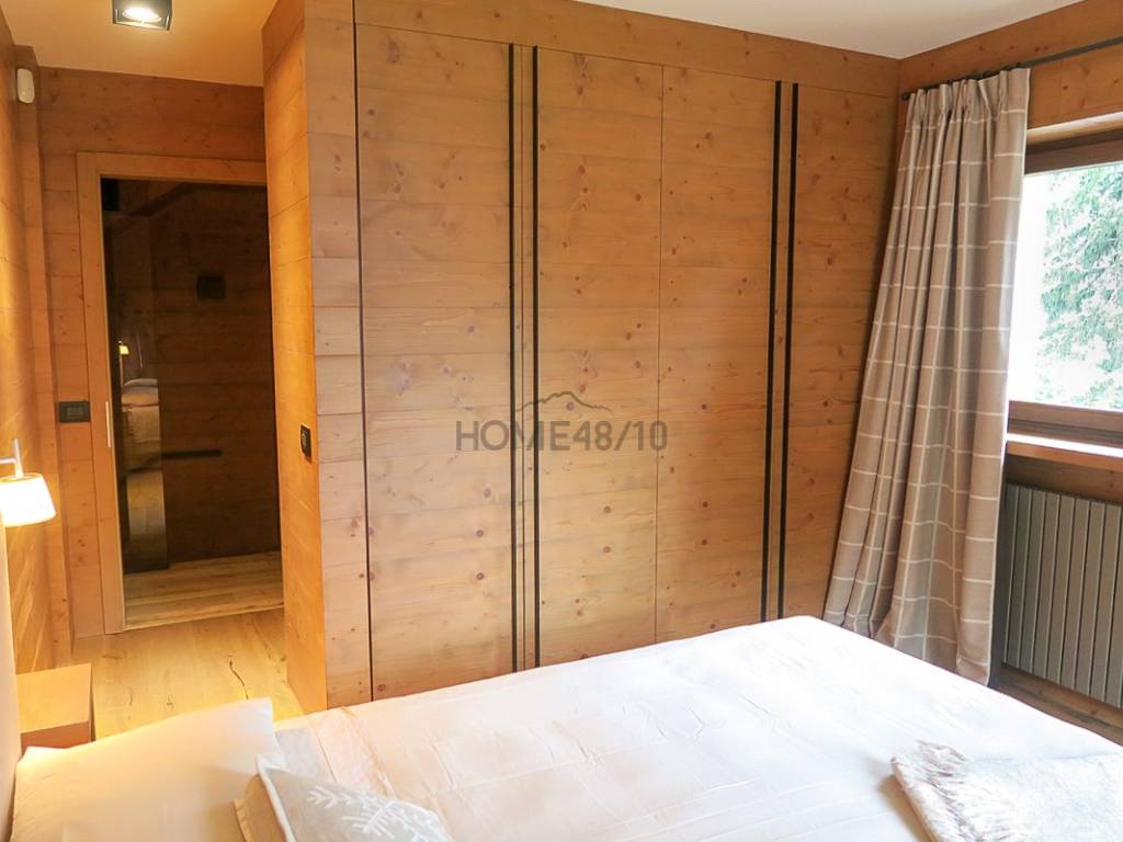 COURMAYEUR-VERRAND, PRESTIGIOSO CHALET