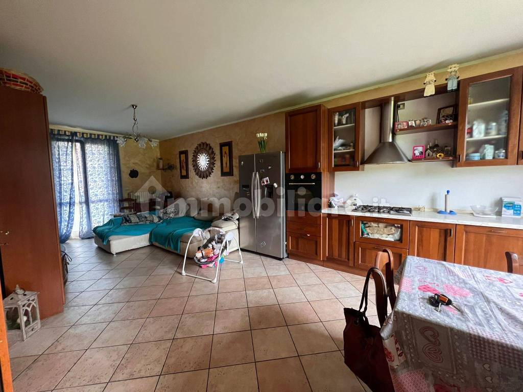 Vendita Appartamento Treviolo. Trilocale, Buono stato, primo piano ...