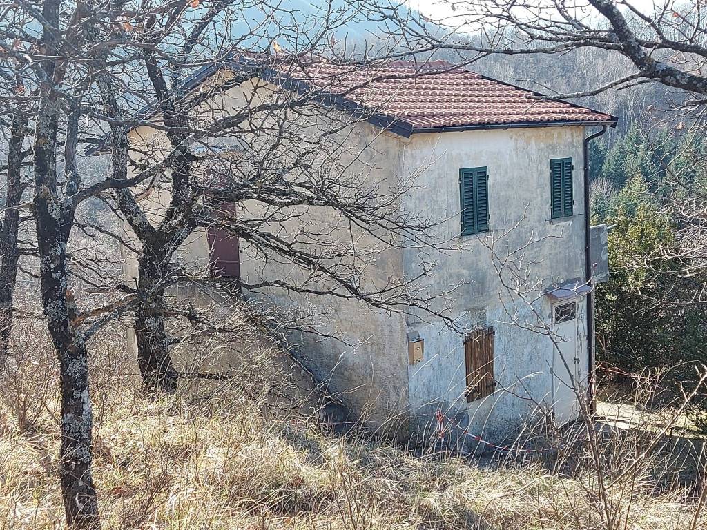 Casa colonica Località Carignone, Castel di Casio