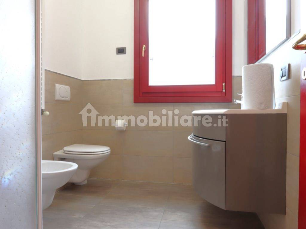 Bagno piano terra