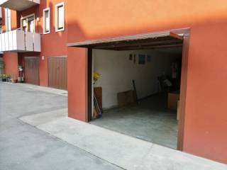 garage ampio
