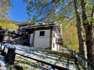 COURMAYEUR VERRAND Quadrilocale con vista