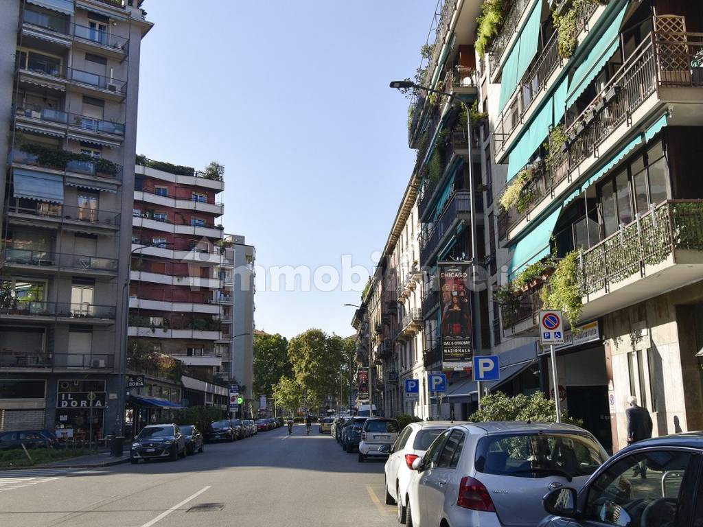 milano vendita negozio bar tavolafredda  1