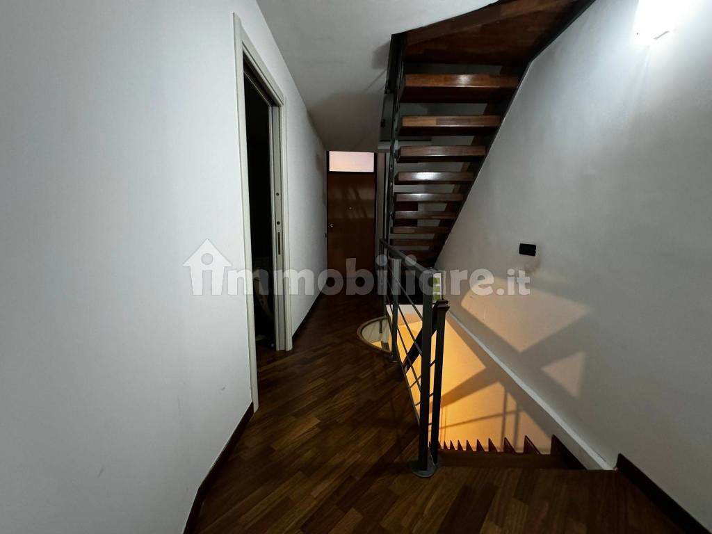 Vendita Appartamento in via dei Principati 57. Salerno. Buono stato