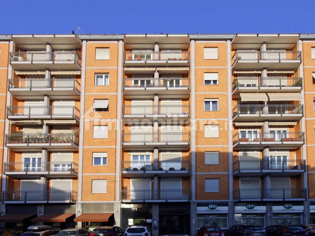 CONDOMINIO