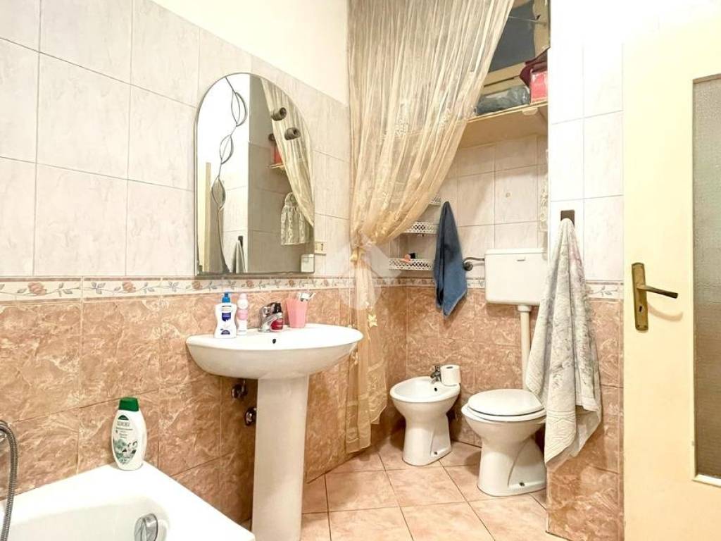 18 - BAGNO (F)