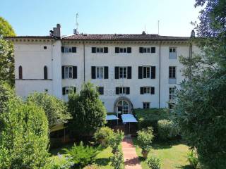 vendesi villa con parco e piscina lucca DJI_0973.J