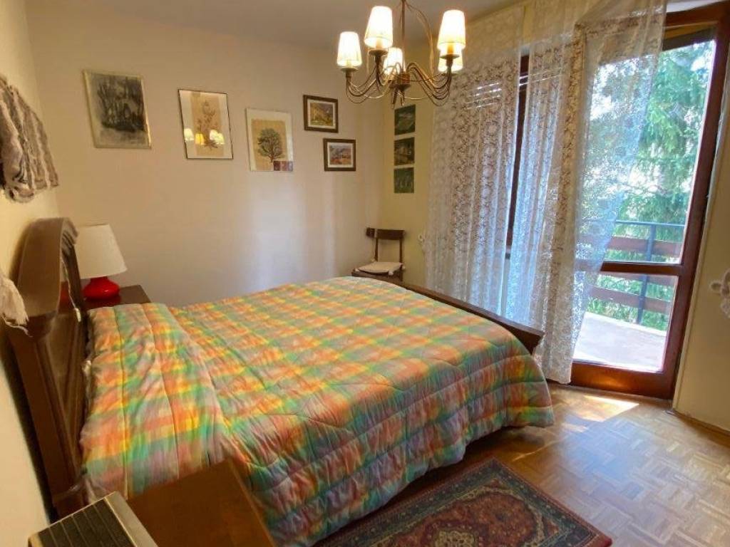 Trilocale viale bramafam 32, centro, bardonecchia