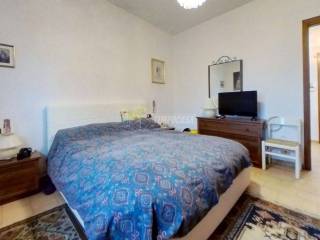146-Via-Caravaggio-Bedroom