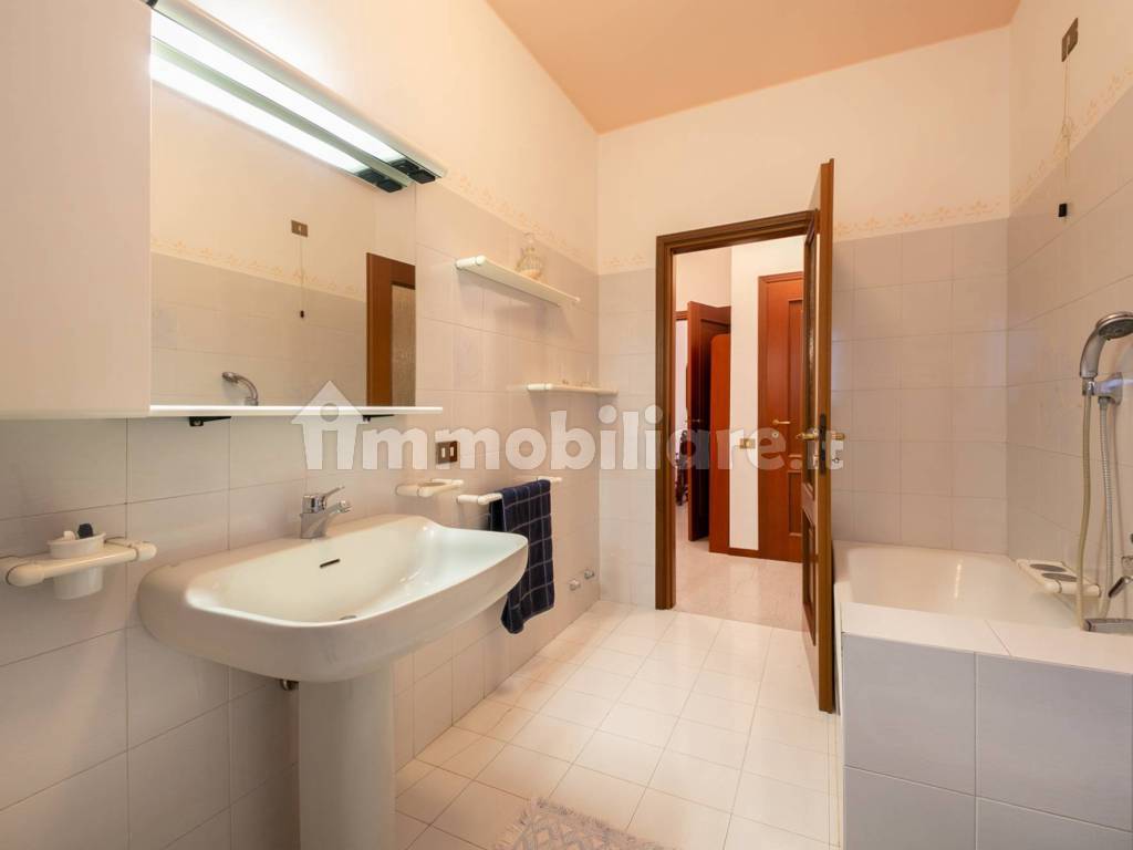 BAGNO 1A