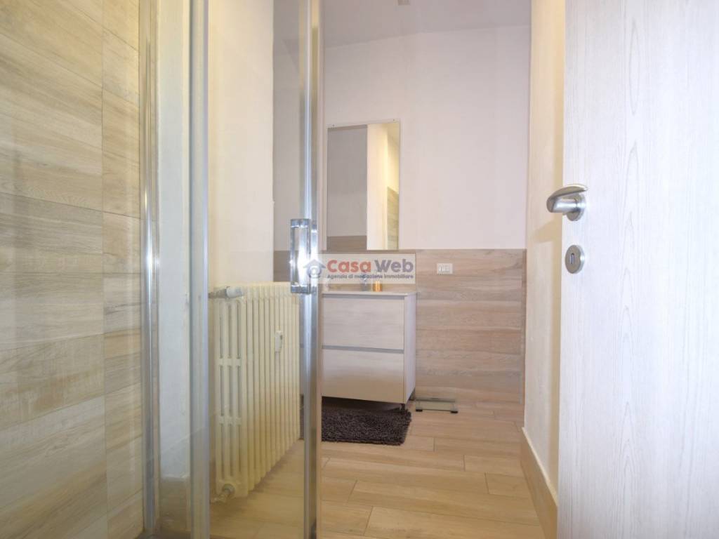 06-1 Bagno