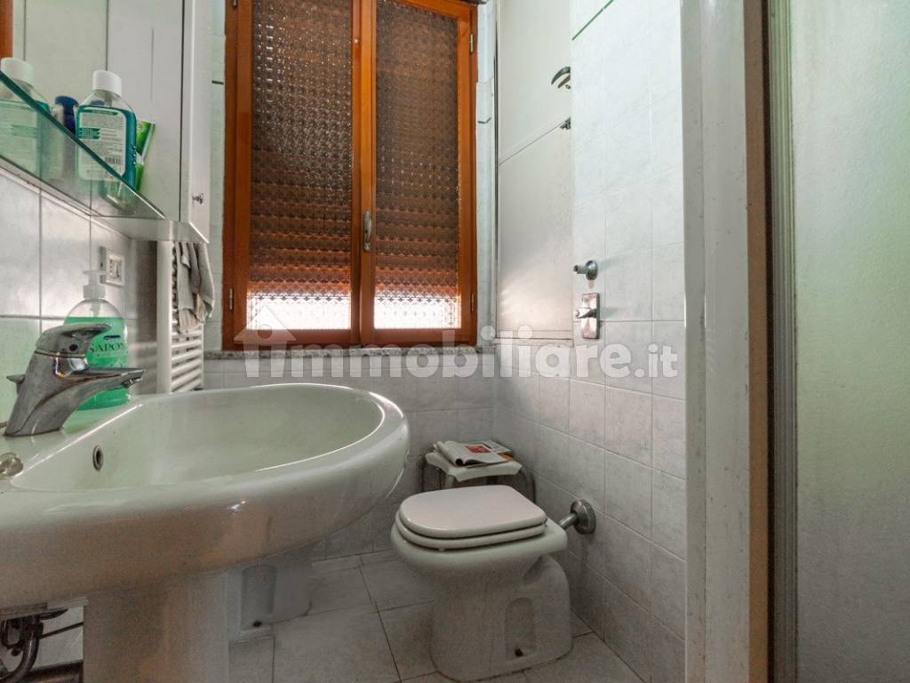 BAGNO FINESTRATO.jpg