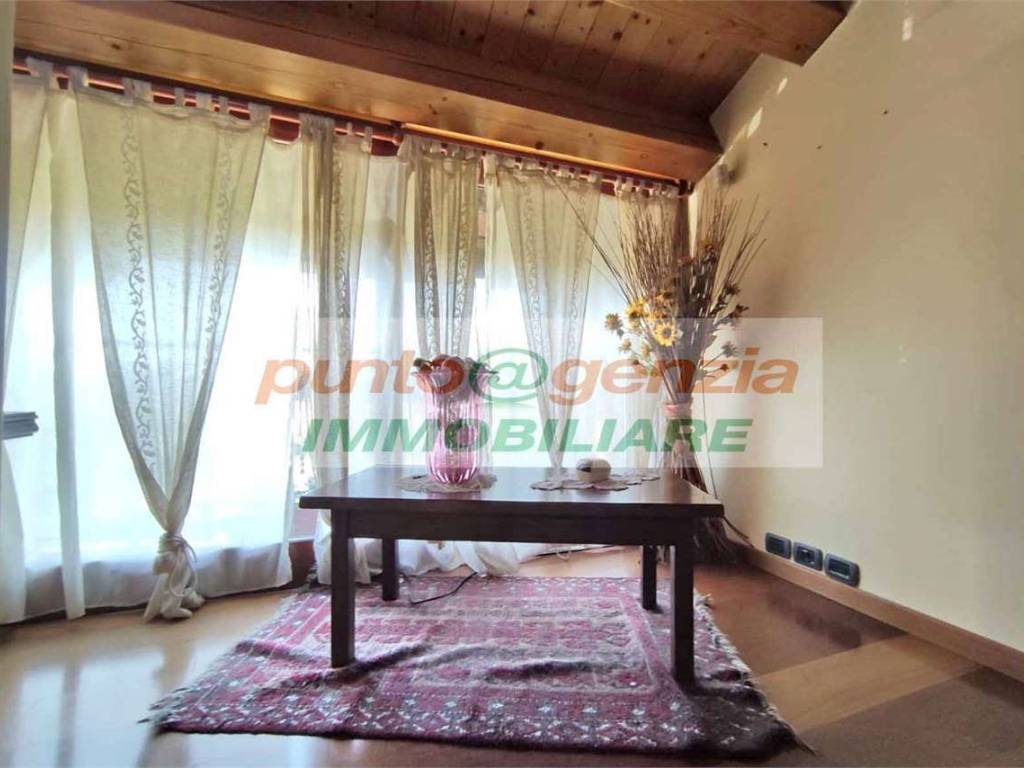 ZELARINO CASA-VILLA-BIFAMILIARE TRE CAMERE 160 MQ