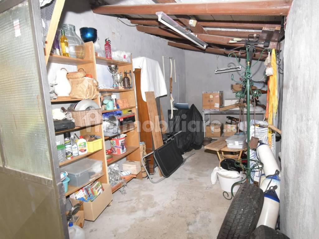 garage