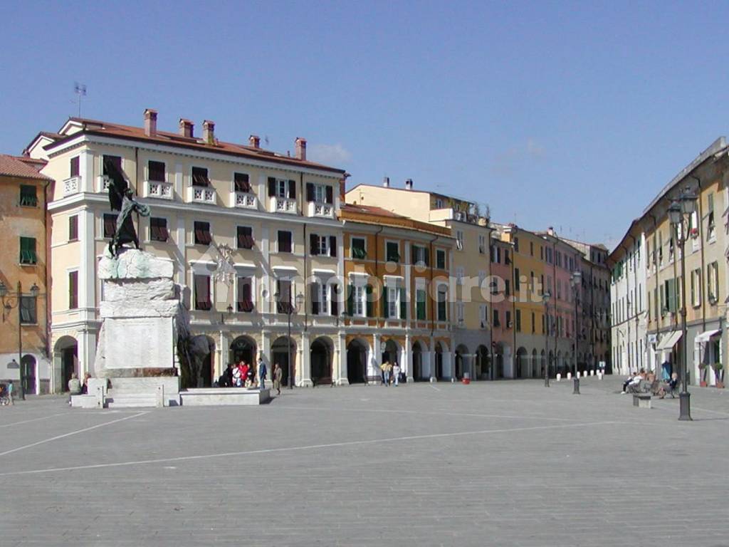 Sarzana