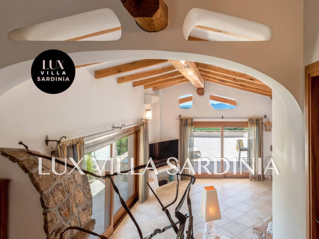 villa in alghero con vista mare interior design