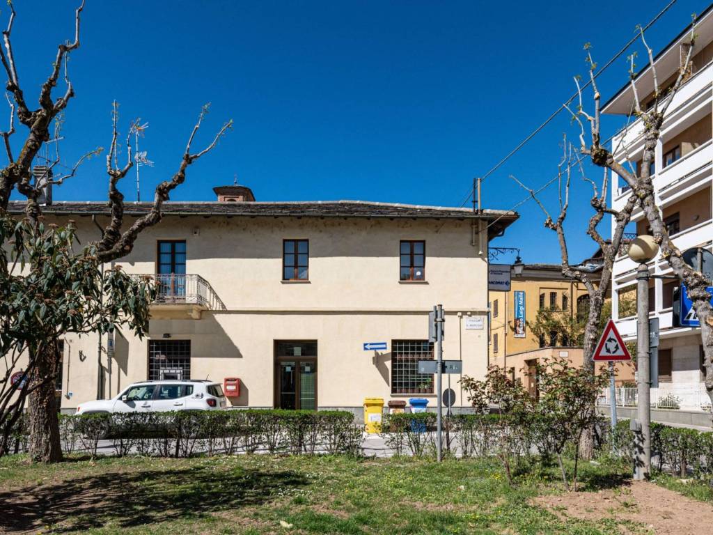Negozio - locale commerciale piazza guglielmo marconi 10, centro, dronero