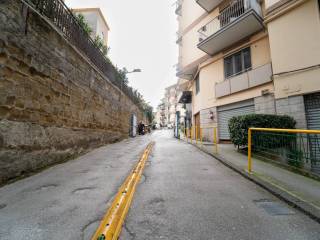 Case in vendita in Via Girolamo Santacroce, Napoli - Immobiliare.it