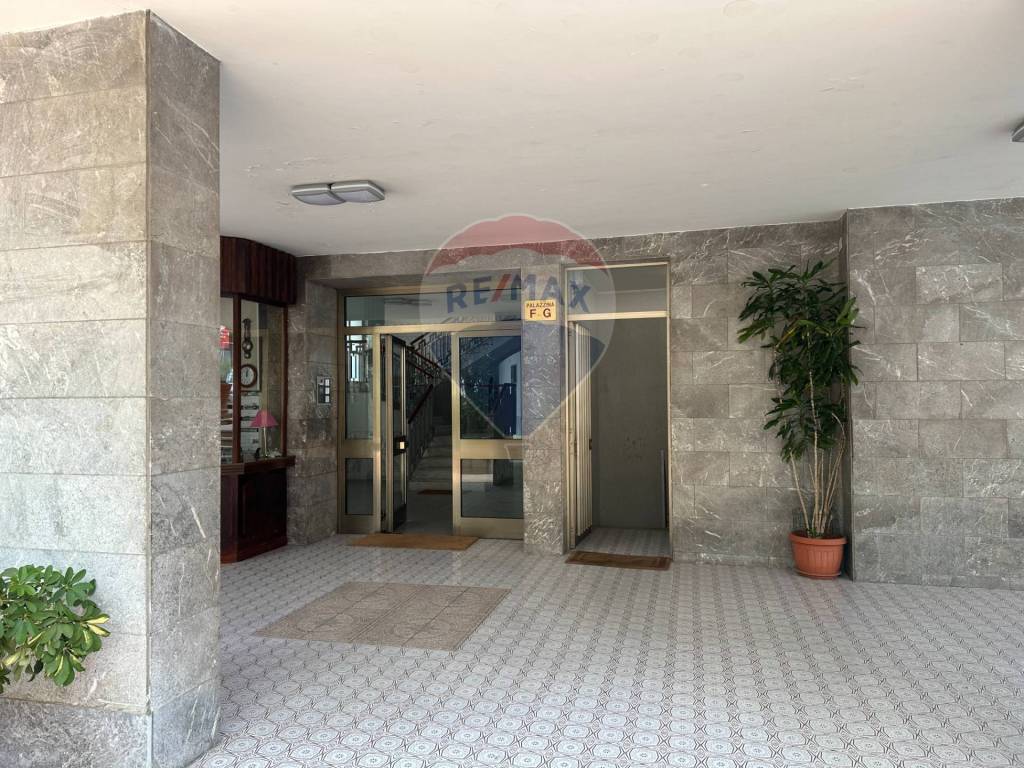 ACCESSO PEDONALE DAL CONDOMINIO