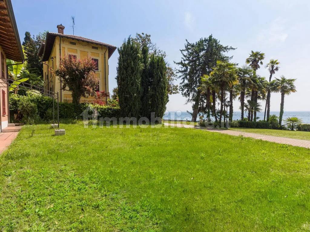 08-villa-di-lusso_xxl.jpg