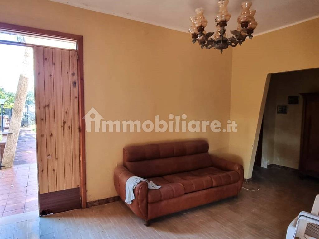Vendita Villa bifamiliare in Avola antica Avola. Buono stato, posto