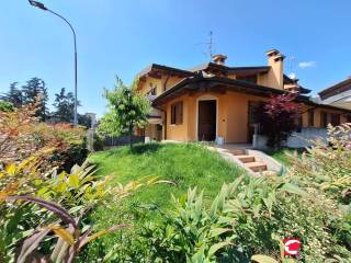 vendita-villa-brescia-rif-eem-2771-villa-quadrifamiliare-k0xsoswe.jpg