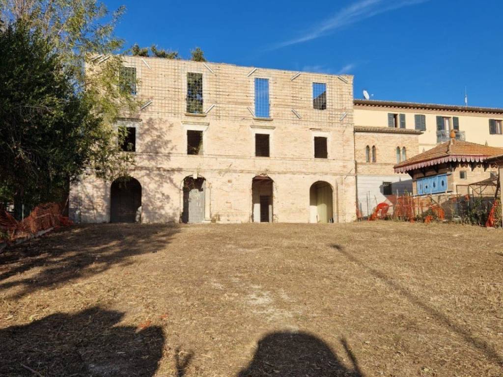 Terreno edificabile via colle san biagio, san biagio, osimo