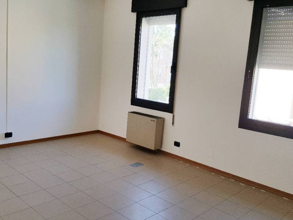 Ufficio - studio via caravaggio, ospizio - san maurizio, reggio emilia