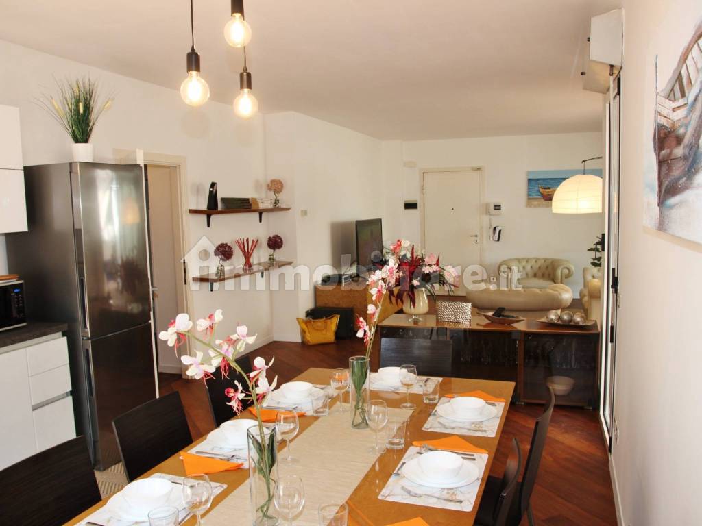 sala pranzo/cucina