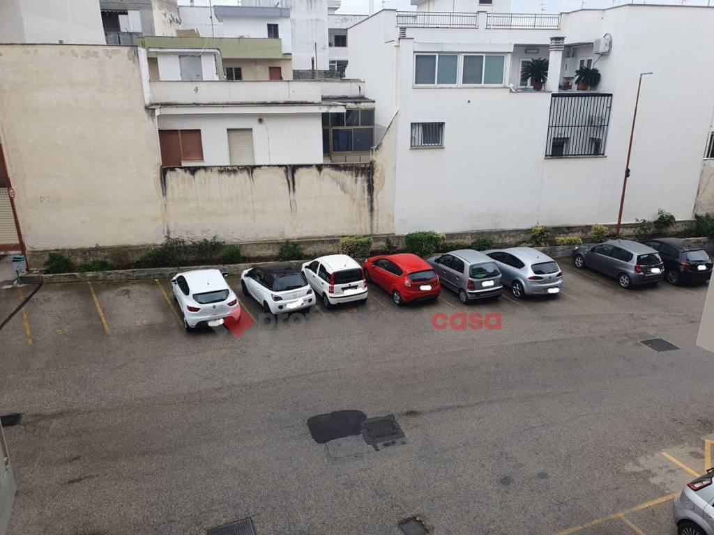 area parcheggio.jpg