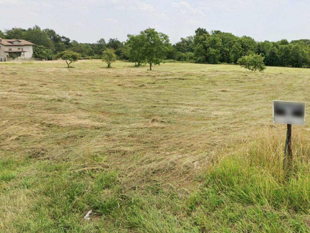 terreno vendita maggiora esterno