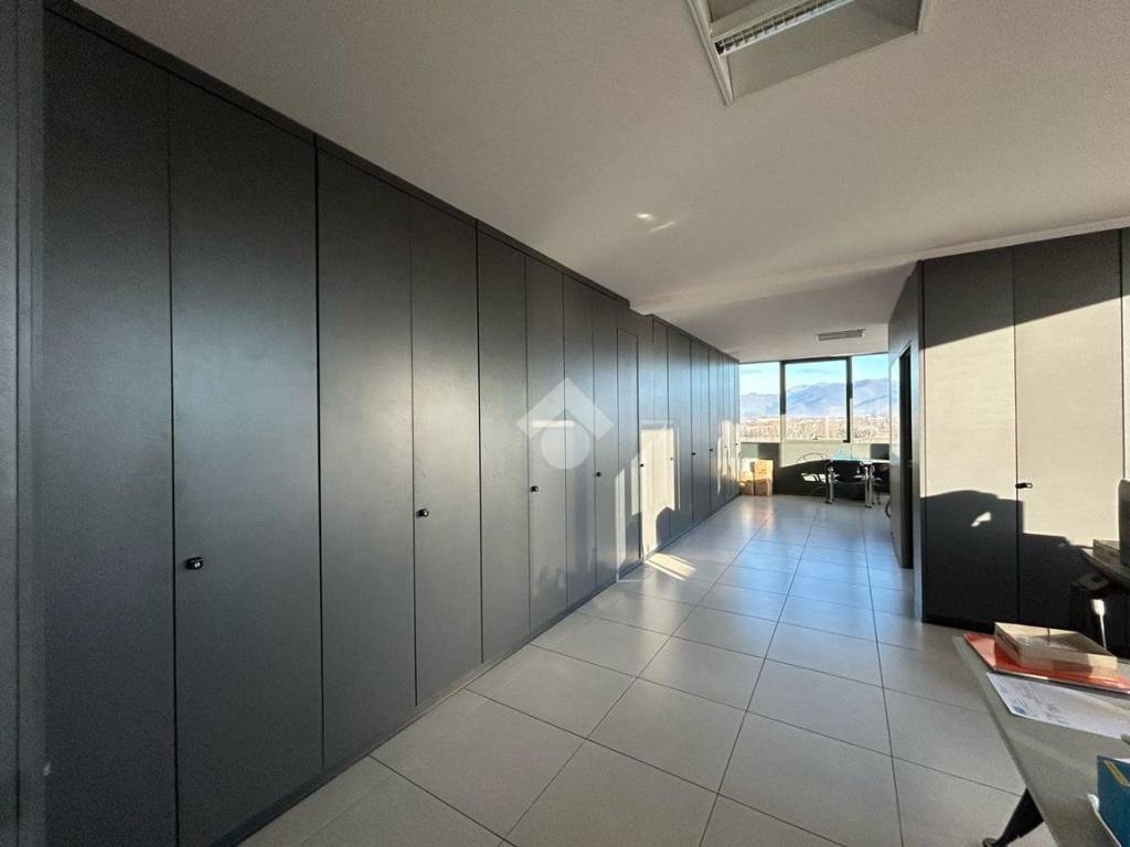 WhatsApp Image 2024-02-05 at 17.02.43 (1)