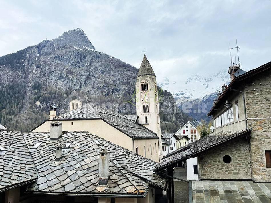 VENDO COURMAYEUR - VISTA