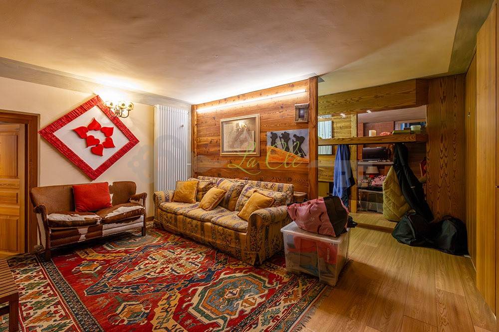VENDITA VERRAND: taverna