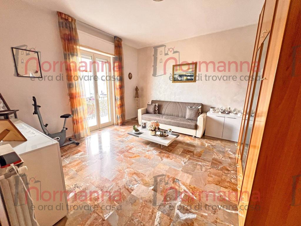 Bilocale viale john fitzgerald kennedy, aversa
