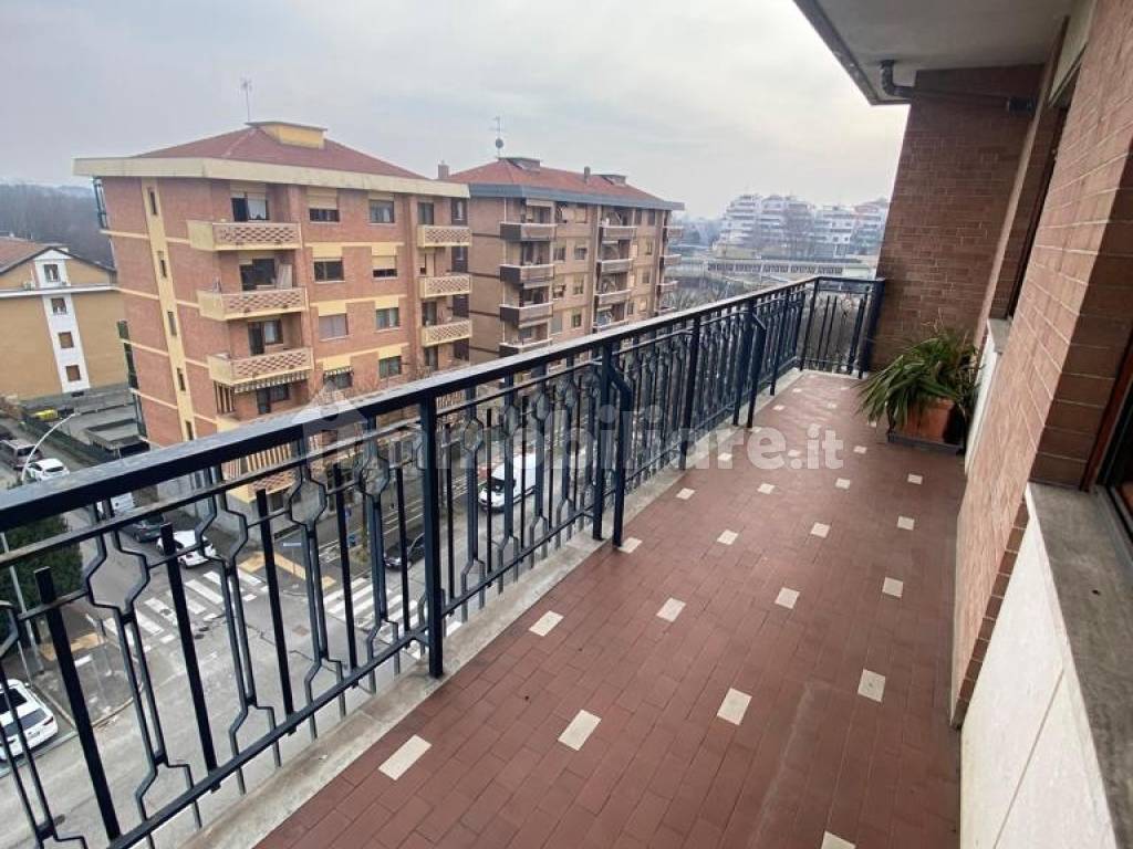 Balcone lato strada